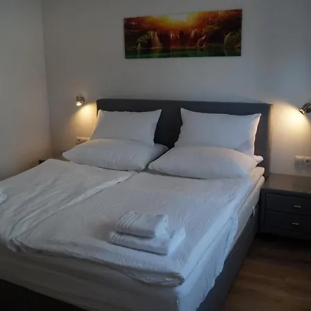 Ausserlechner Апартаменты Инсбрук